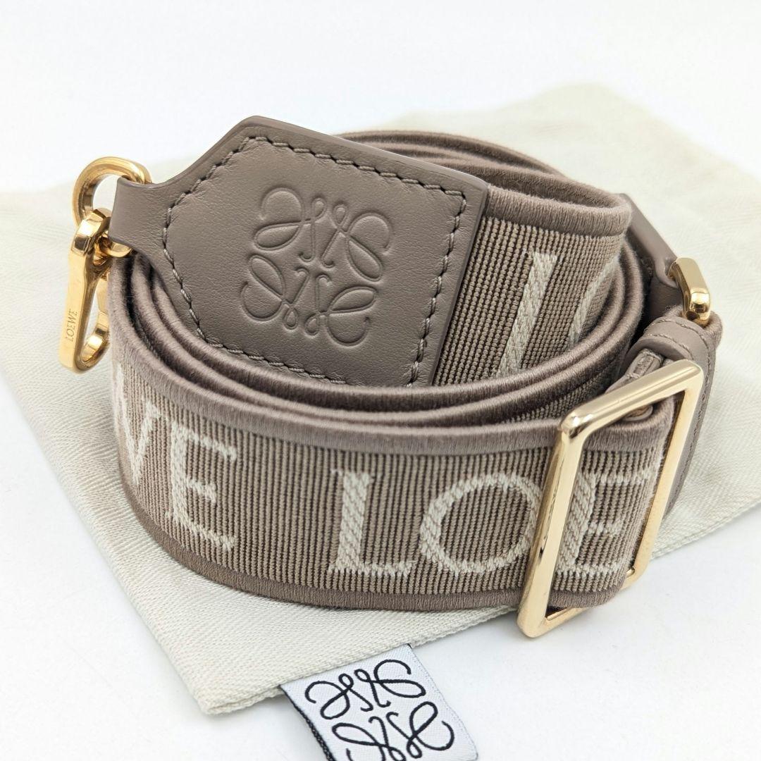 【極美品】LOEWE ロエベ アナグラム ロゴジャガード ショルダーストラップ