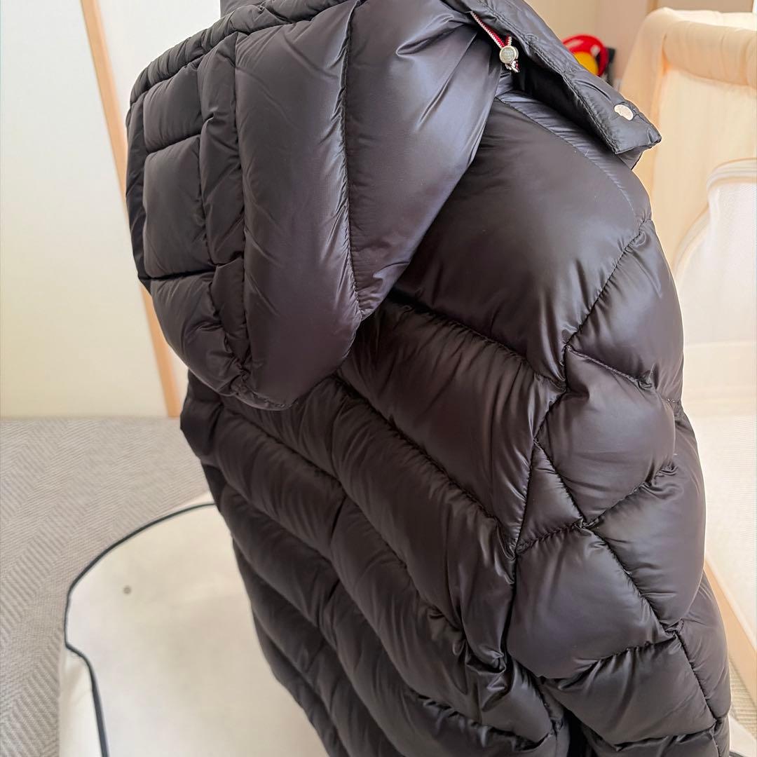 MONCLER ブラック ダウンジャケット BRAMANT