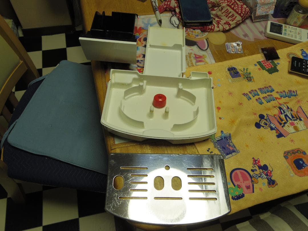 DeLonghi Magnifica S ECAM2310WNエスプレッソマシン