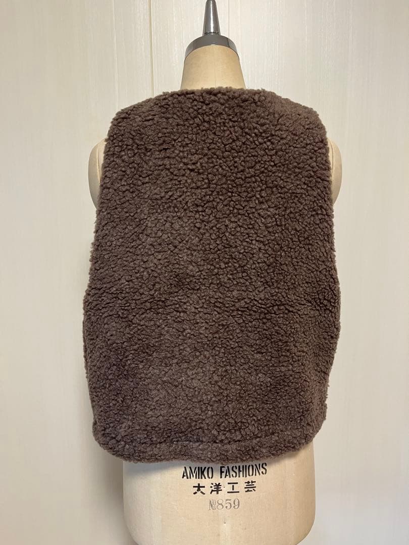 ハグオーワー＊ファーベスト＊ブラウン＊ショート丈＊新品タグ付き