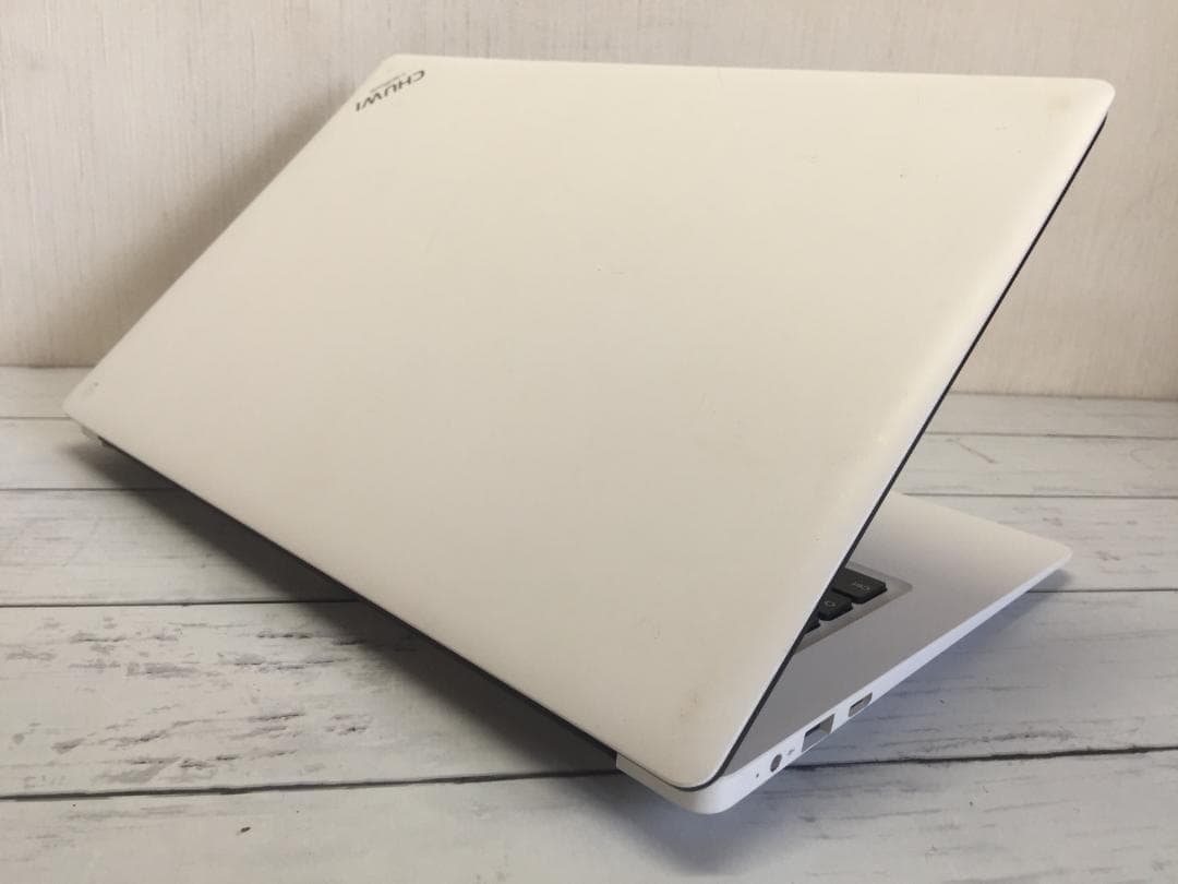CHUWI LapBook 14型TFT液晶 軽量コンパクトノートパソコン