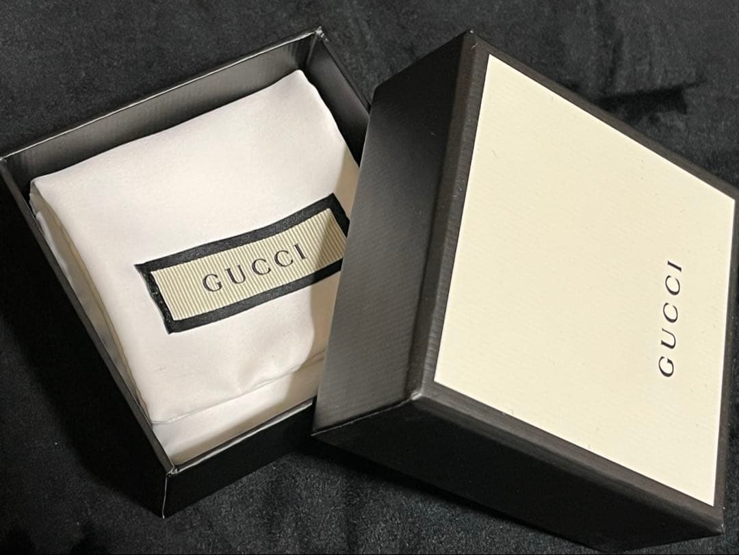 GUCCI ネックレスメンズ シルバー ネックレストップ