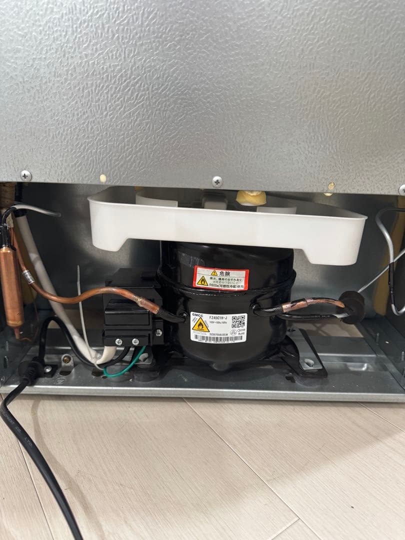 アイリスオーヤマPRC-B092D-W 稼働品ホワイト 2ドア冷蔵庫 程度良好