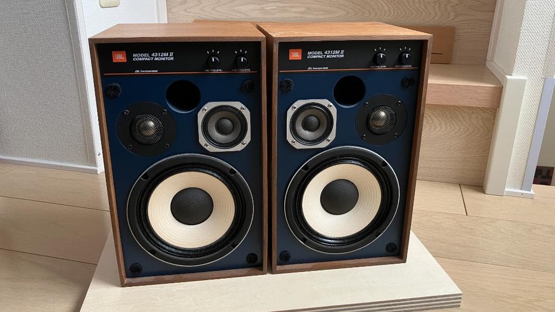 JBL 4312M2 WX 3-WAY コンパクト・モニター・スピーカー