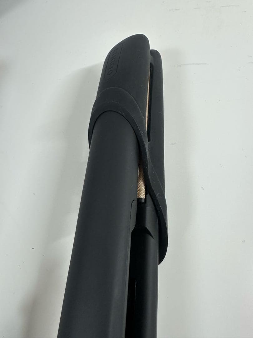 【未使用】KINUJO D5200 ブラック ストレートヘアアイロン　絹女