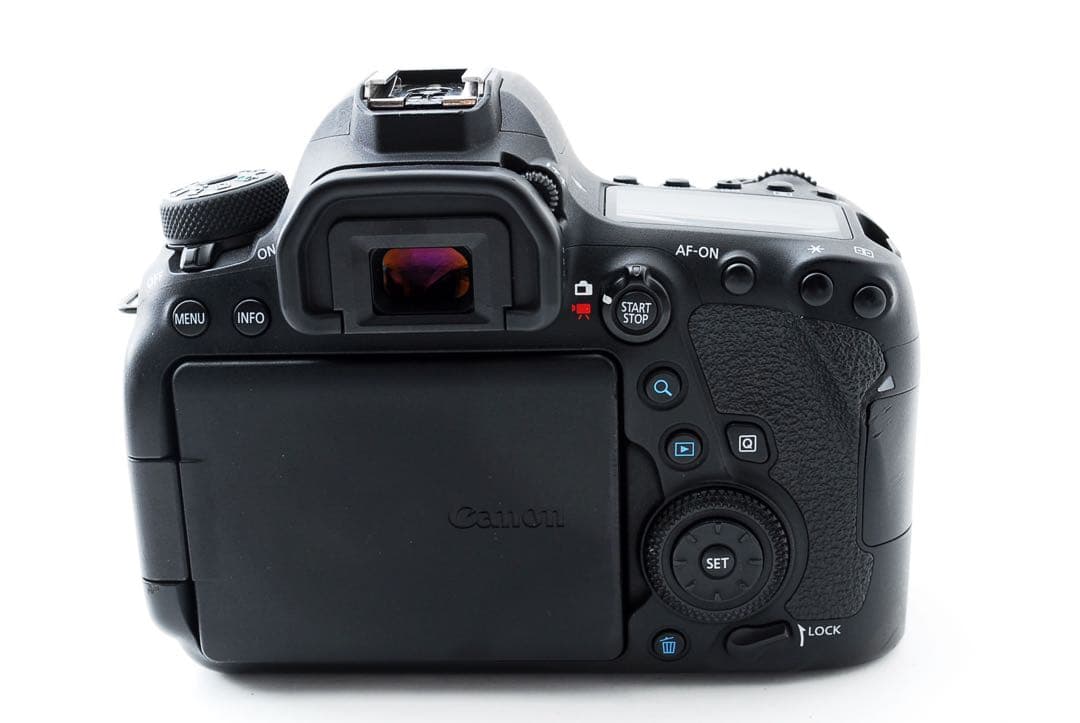 Canon EOS 6D Mark II ＋ Canon EF 28-80㎜