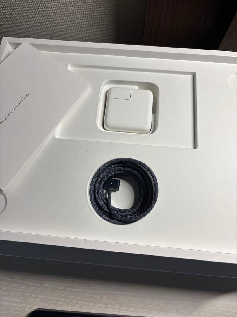 MacBook Air M2 16GB 512GB 13.6インチ