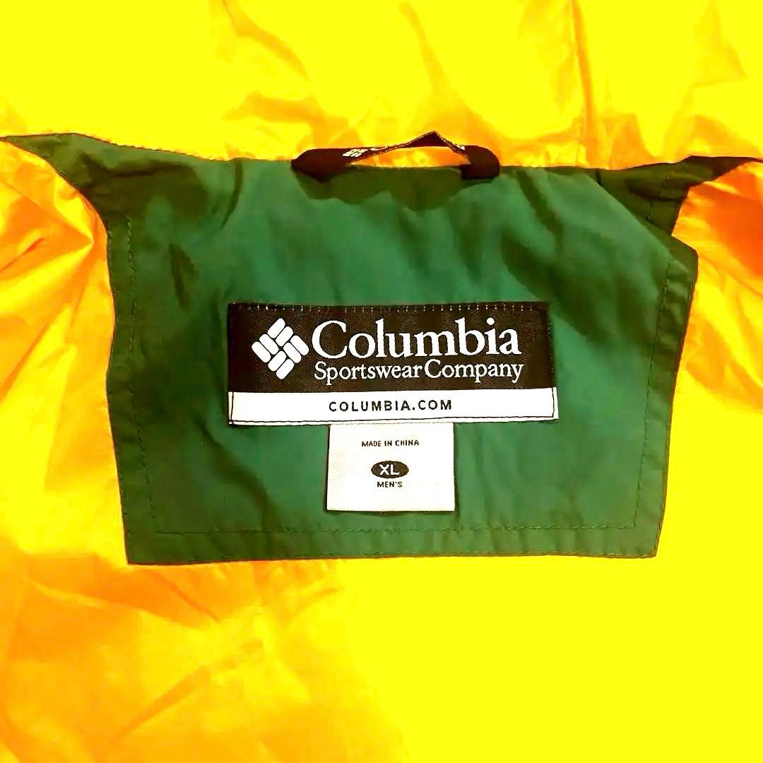 【新品未使用】 Columbia hooded puffer jacket XL