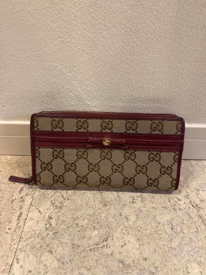 GUCCI 財布　GGキャンパス　ワイン色