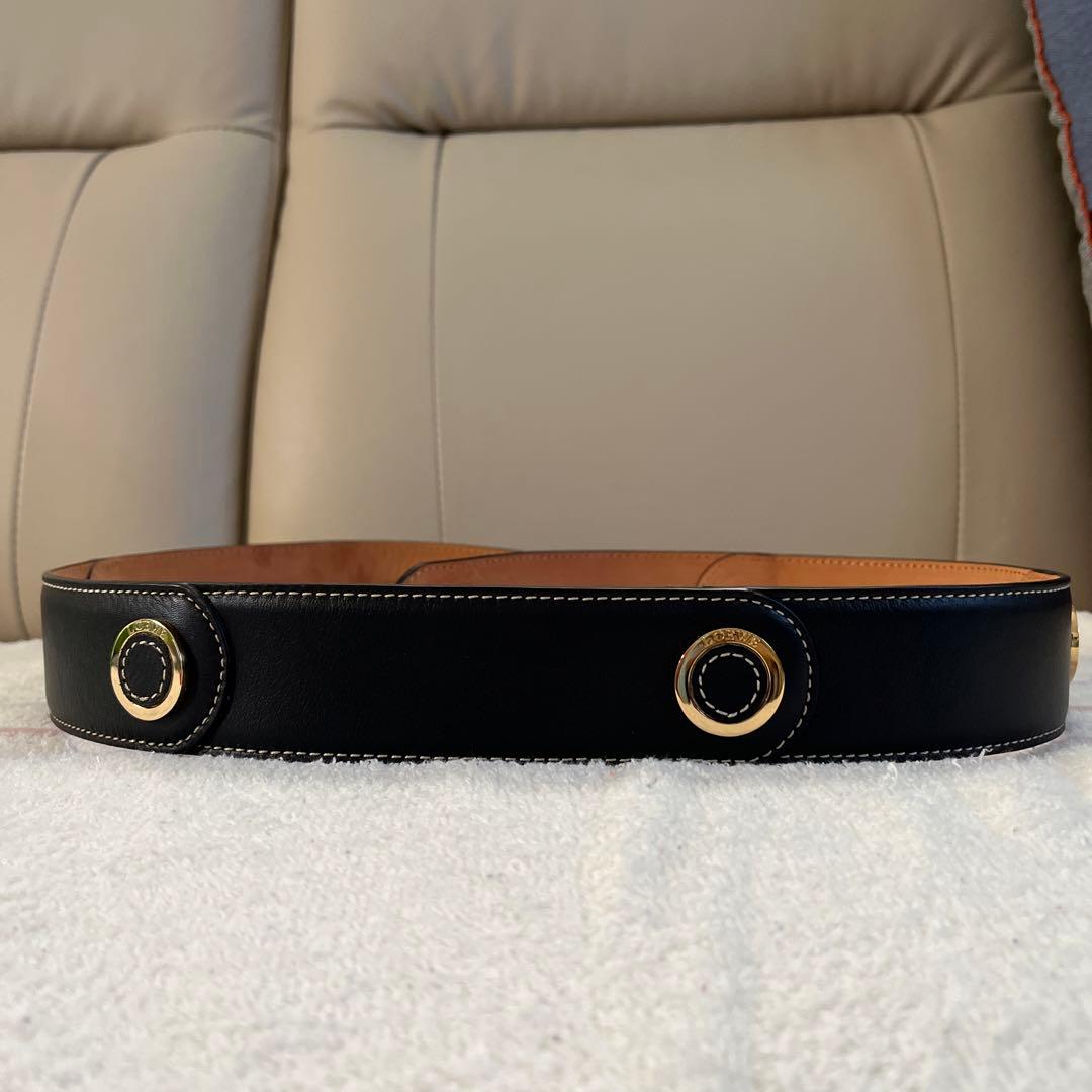 大幅お値下げです！ロエベ　 レディース 黒レザー ベルト