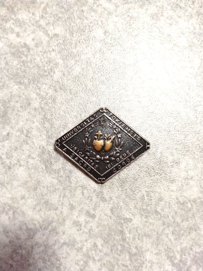 聖心女子学院 聖心女子大学 校章　SILVER