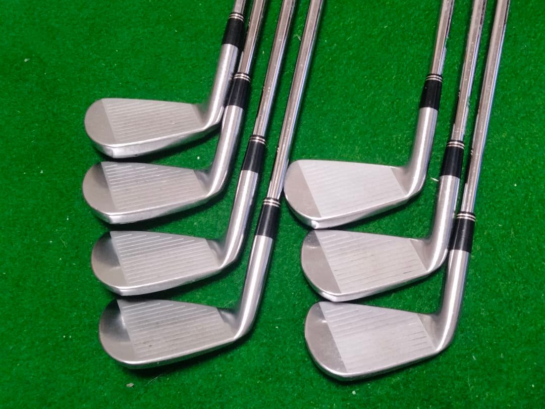 スリクソン　Z745 アイアンPW-4I