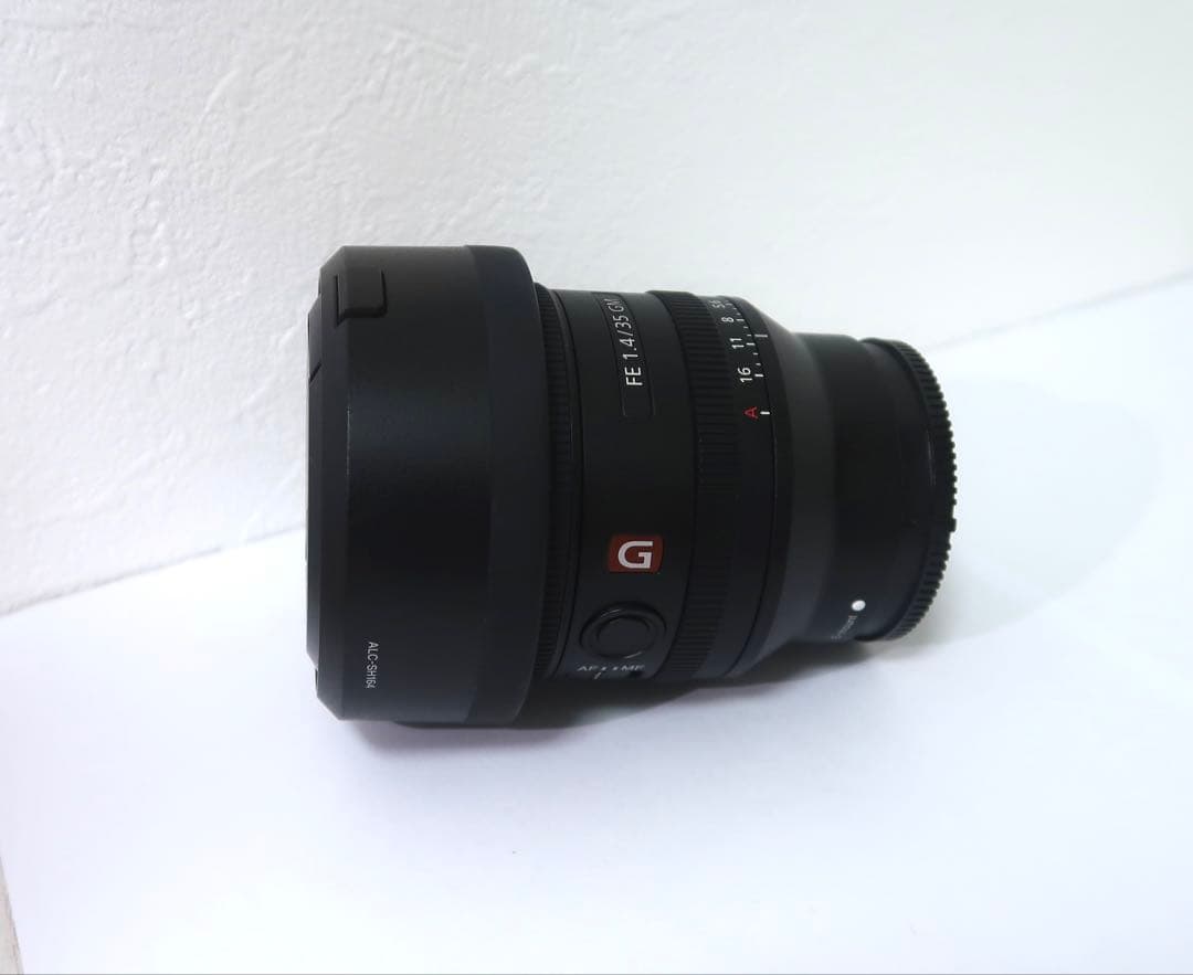 SEL35F14GM 35f1.4gm GMレンズ