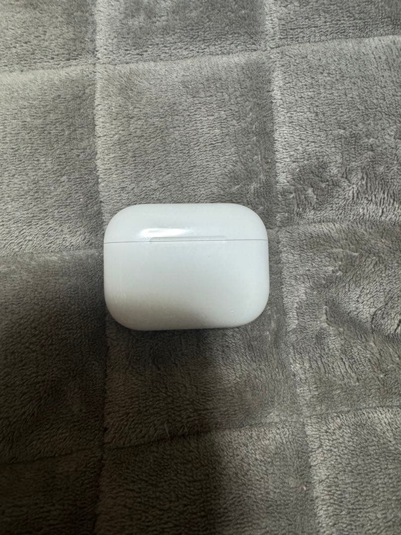 AirPods Pro 3本体 ホワイト 充電ケース付き