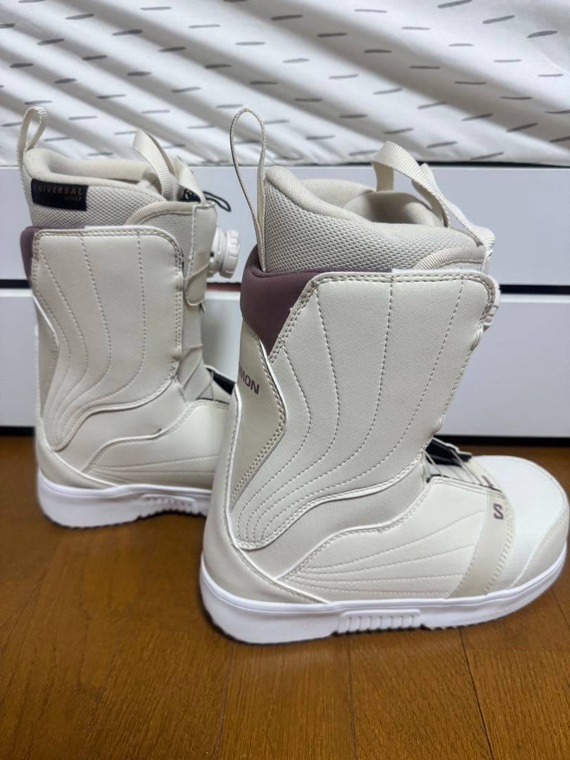 SALOMON PEARL 女性用スノーボードブーツ