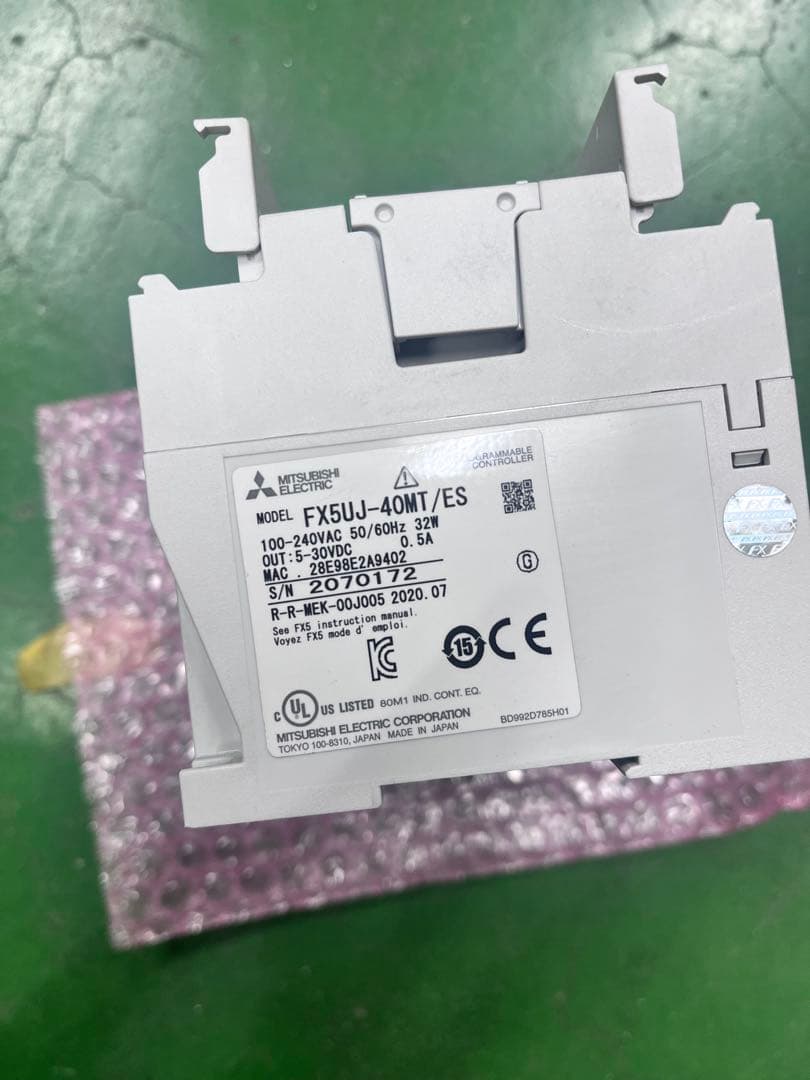 三菱FX5UJ-40MT/ES