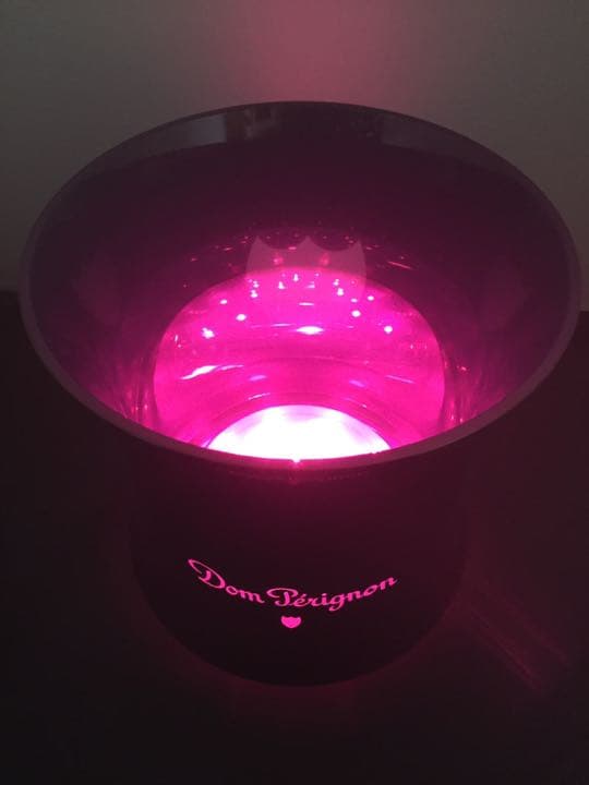 ☆新品・未使用☆ ドン・ペリニョン アクリル製LEDルミナスシャンパンクーラー