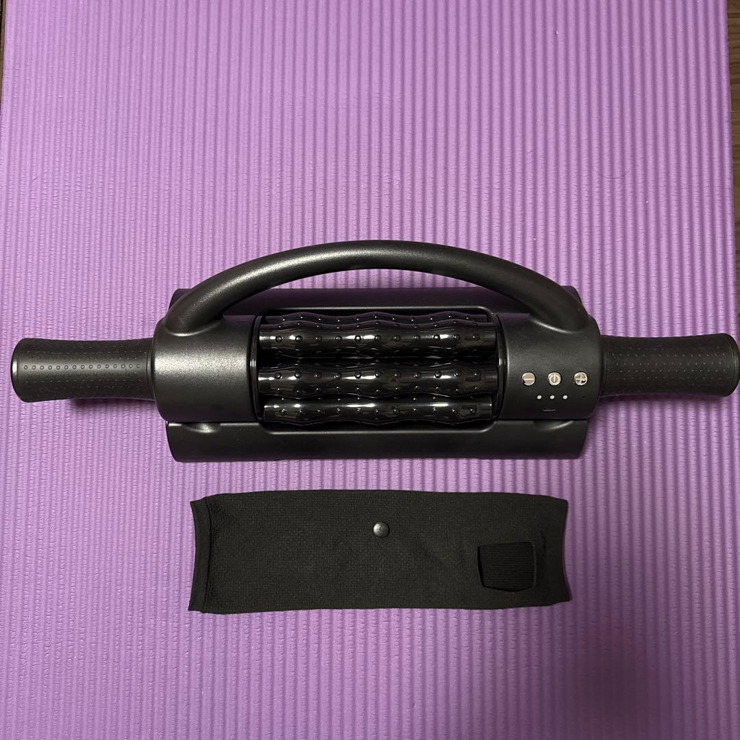 美品　EXTRA RELEASE GACKTプロデュース電動筋膜ローラー
