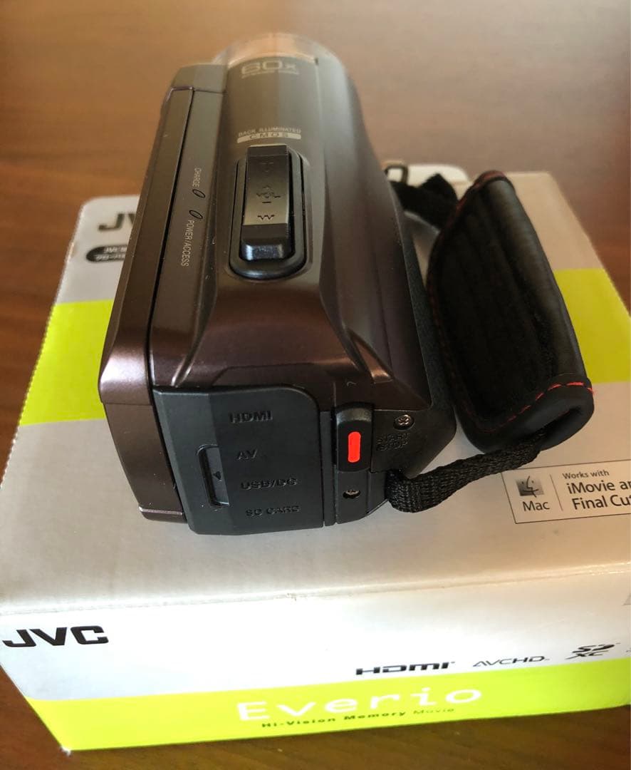 ★ Victor JVC Everio GZ-R70-Tビデオカメラ