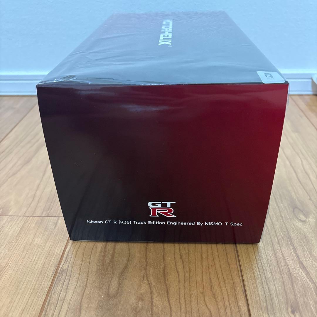 モーターヘリックス GT-R R35 トラックエディション　シルバー　1/18