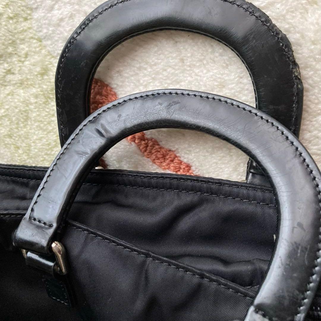 PRADA ブラックナイロン ショルダーバッグ