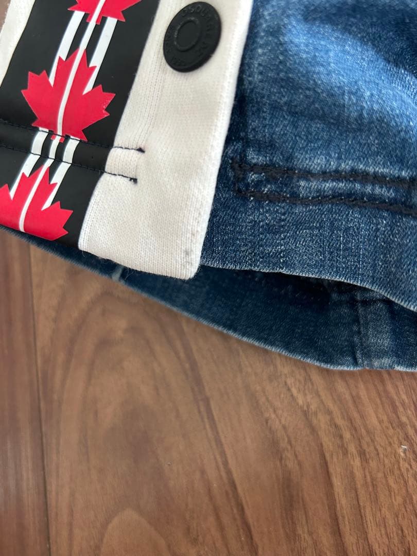 DSQUARED2ディースクエアードサイドボタン付きデニムパンツ 6y