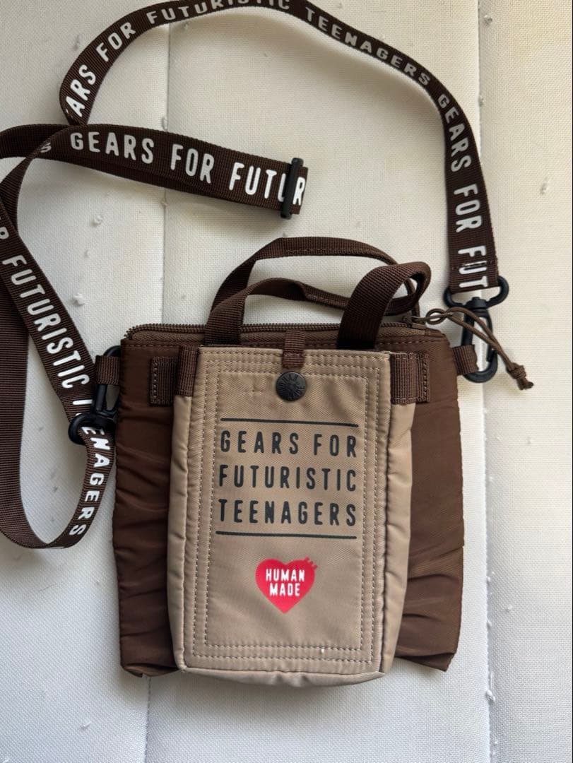 バッグ HUMAN MADE MINI HELMET BAG BROWN