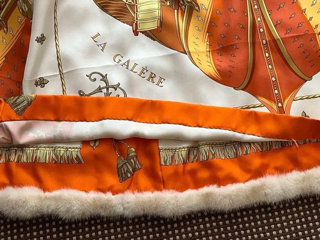 SAGA MINK×HERMES エルメススカーフ ミンクロングコート 白 毛皮