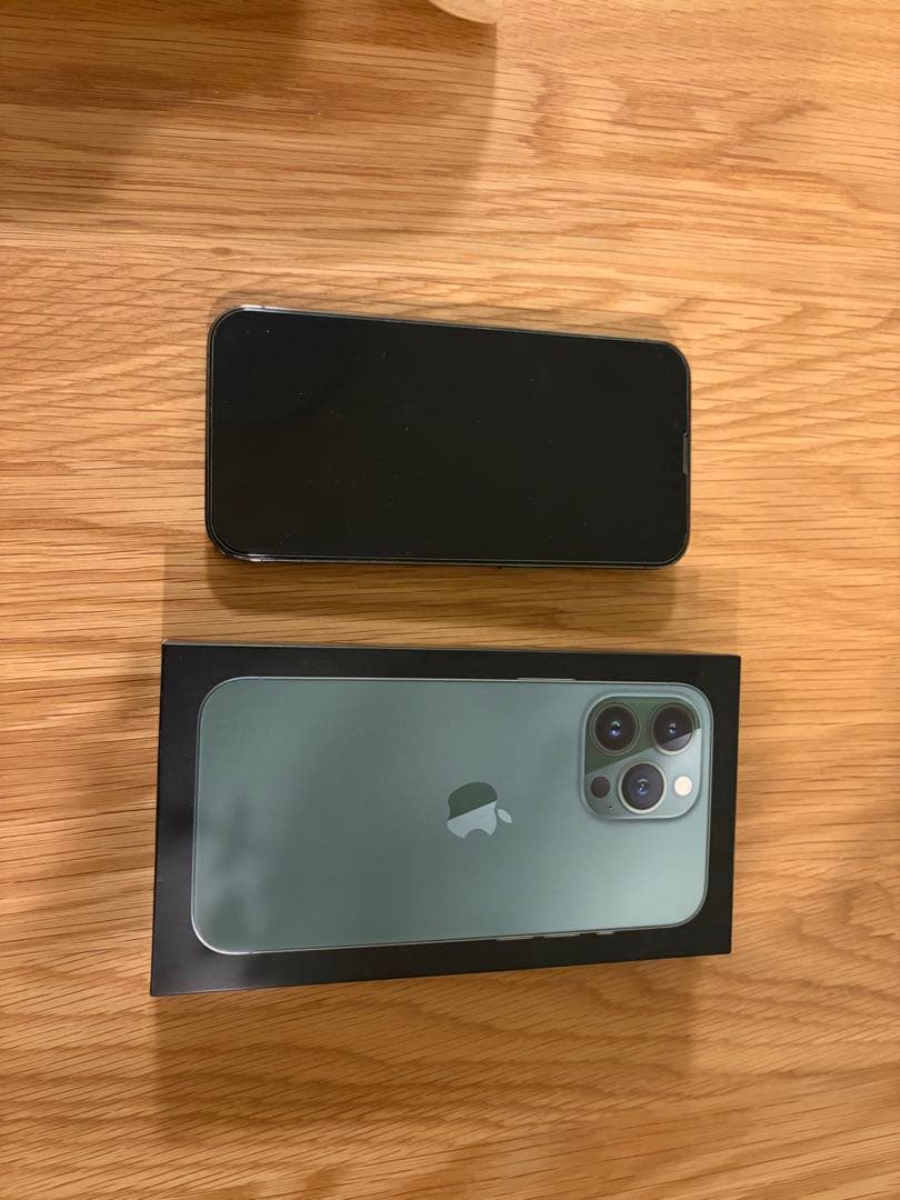 最終値下げ！【iPhone 13 Pro アルパイングリーン 【美品・箱付き】