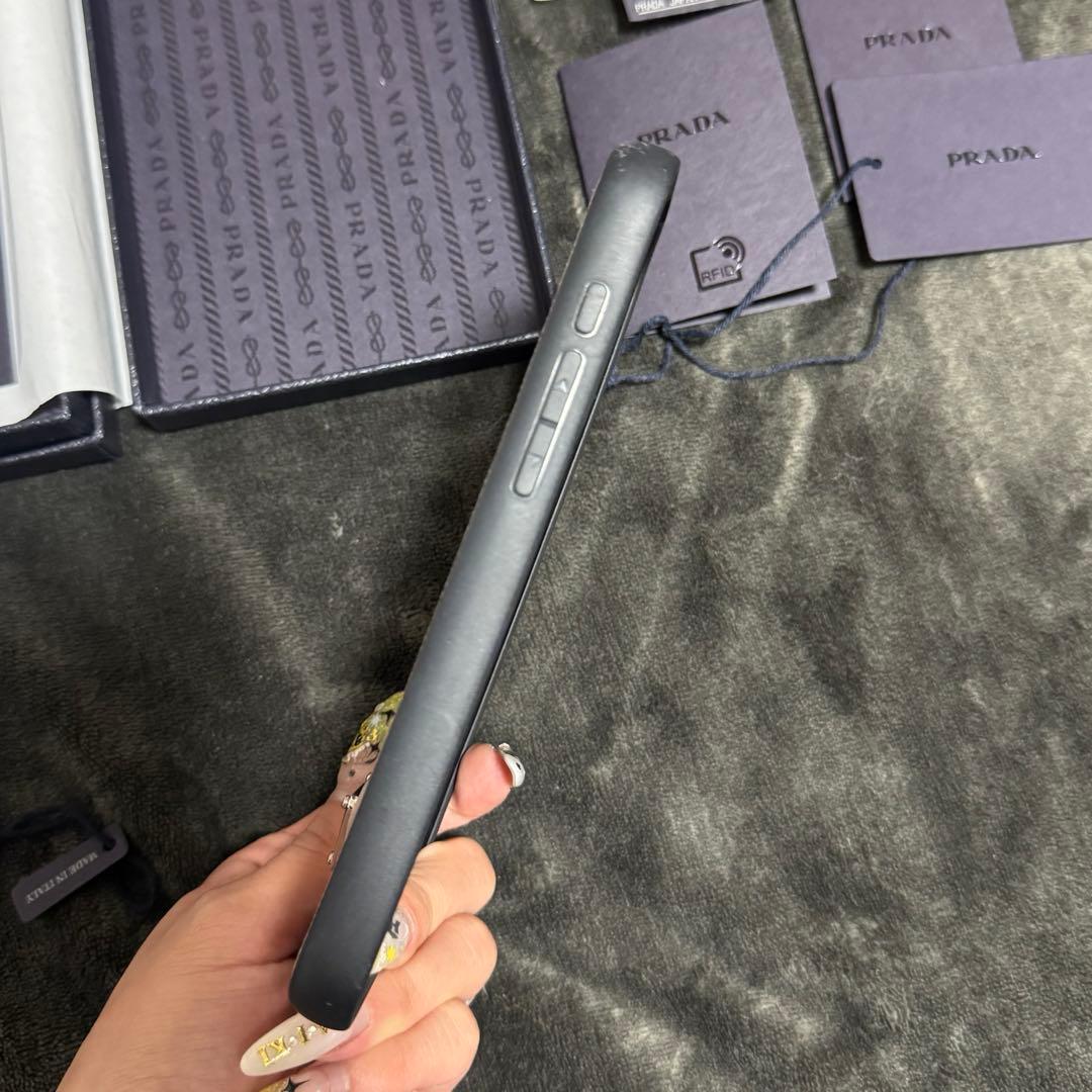 【PRADA正規品.保証書あり】/プラダ/iPhone15promaxケース