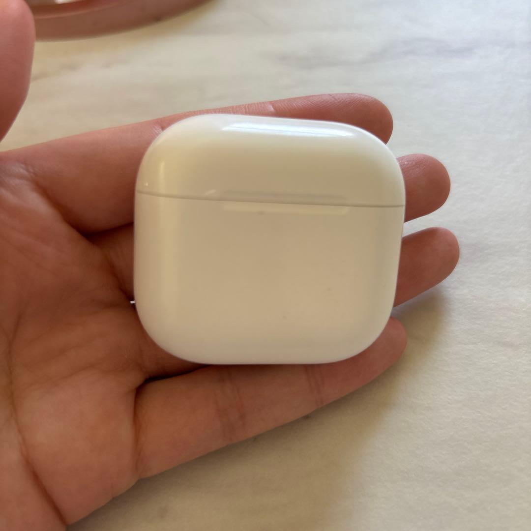 AirPods4 ノイズキャンセル搭載