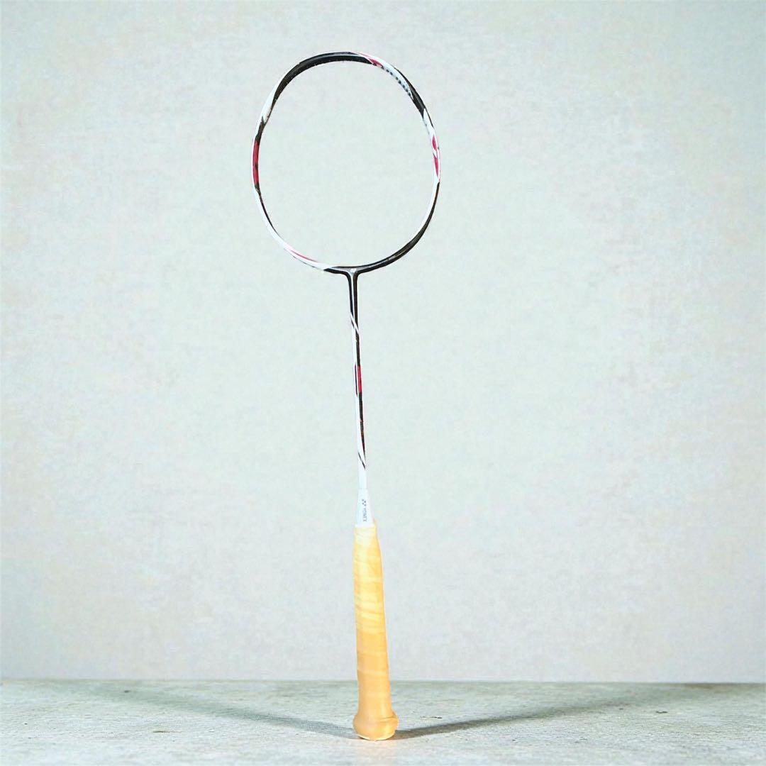 【美品/希少】ヨネックス デュオラ Z-STRIKE バドミントンラケット