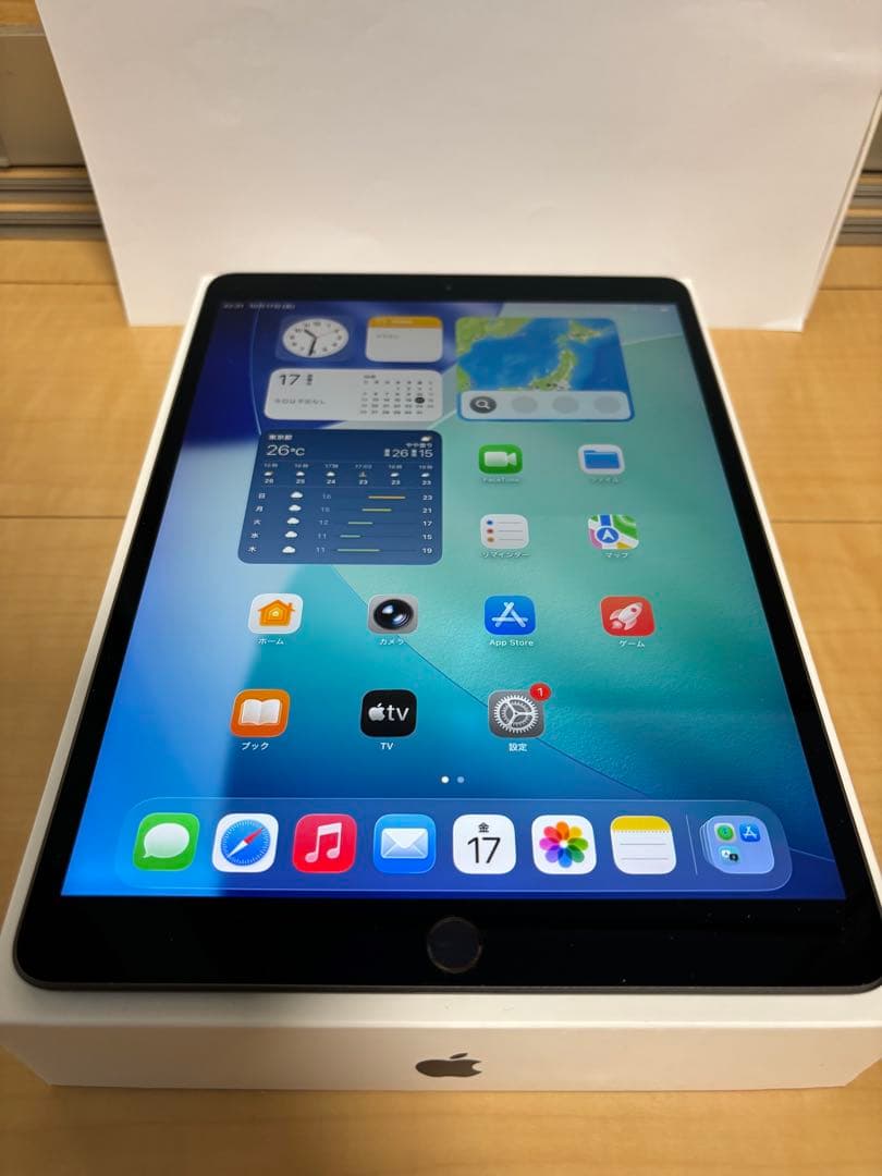 iPad AIR 第3世代 WIFI 64GB （液晶表示むらあり）