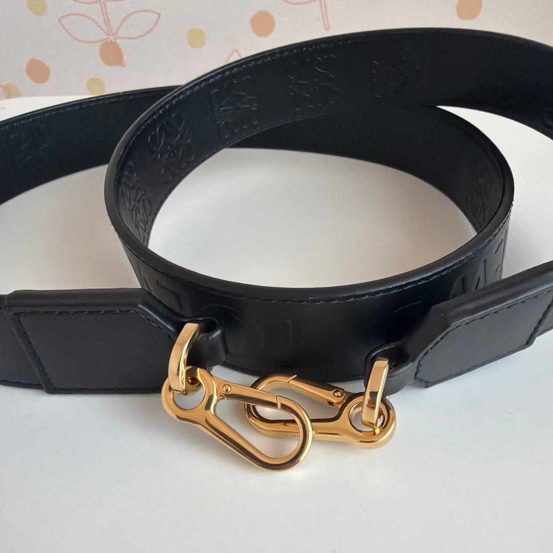 LOEWE ショルダーストラップ