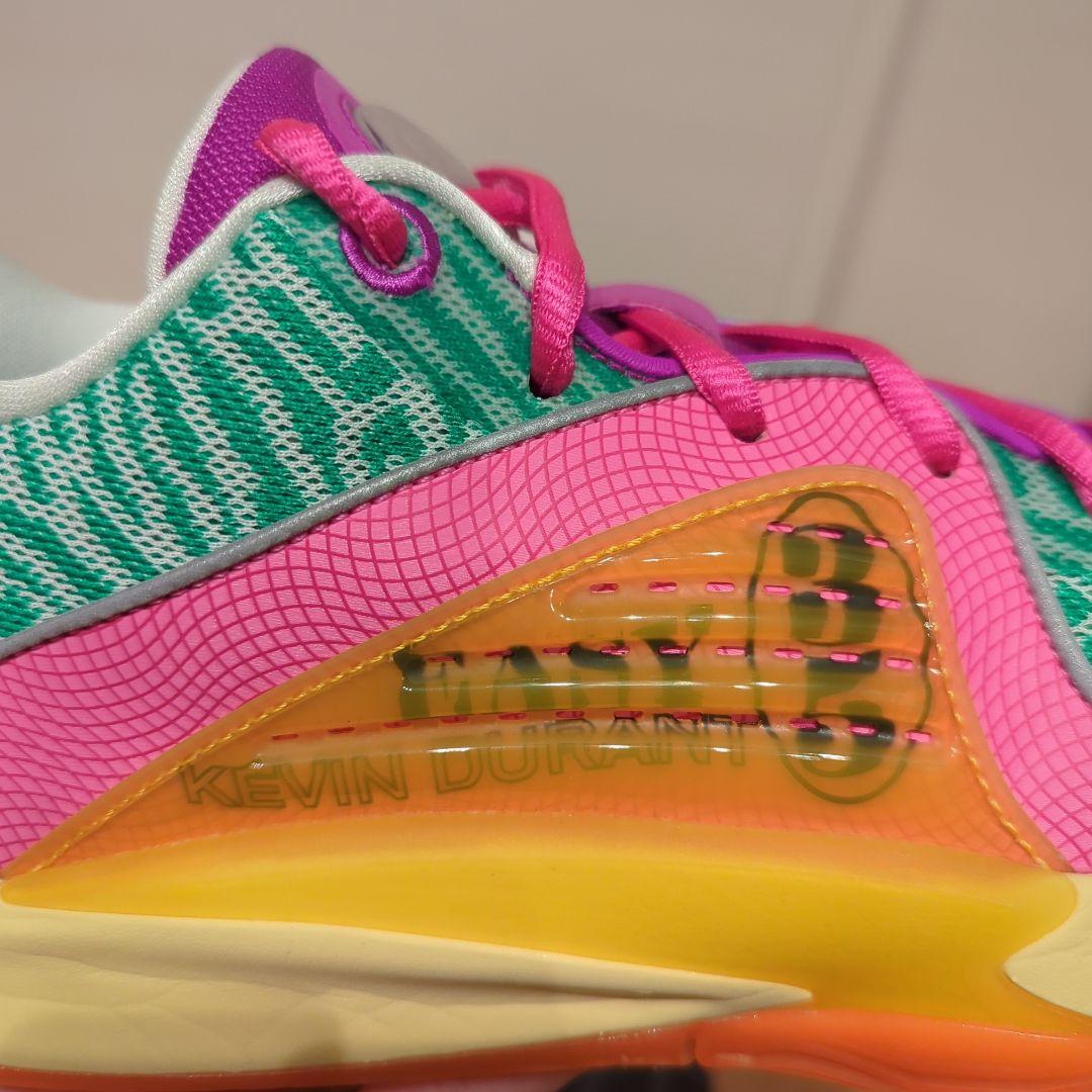 Nike KD 16 オールスターモデル