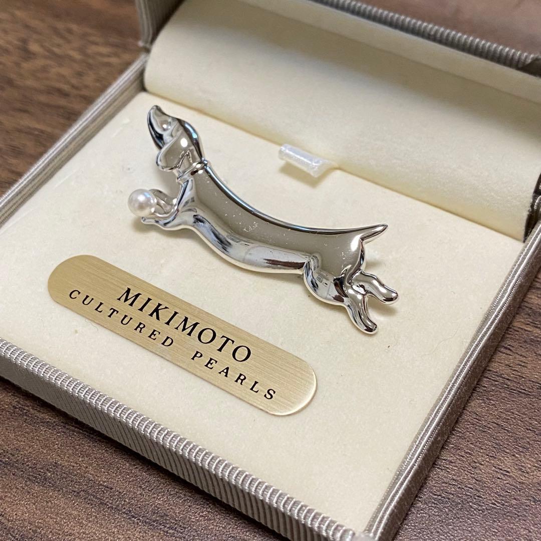 ミキモト MIKIMOTO ブローチ パール ダックスフント 犬 真珠 シルバー