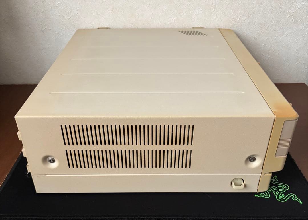 PC-8801mkIISR 本体とキーボード モニター セット 動作品