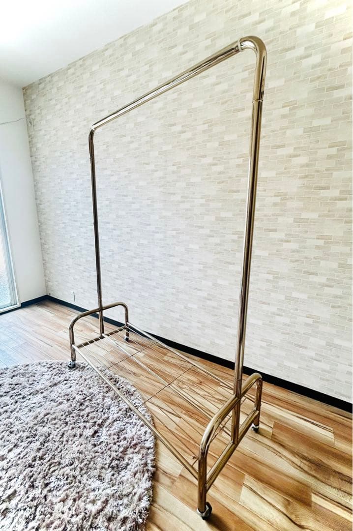 ハンガーラック　アンティーク　ゴールド　スチール　什器