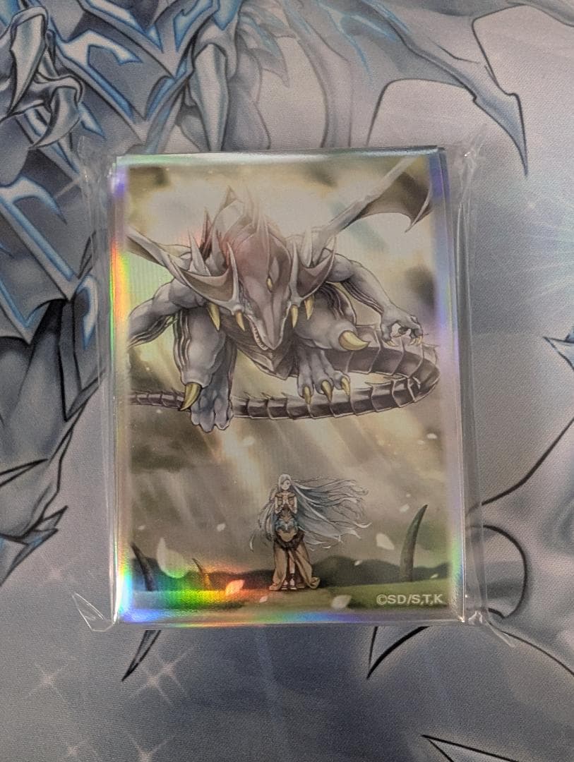 青眼の白龍 遊戯王の日 プレイマット　スリーブ