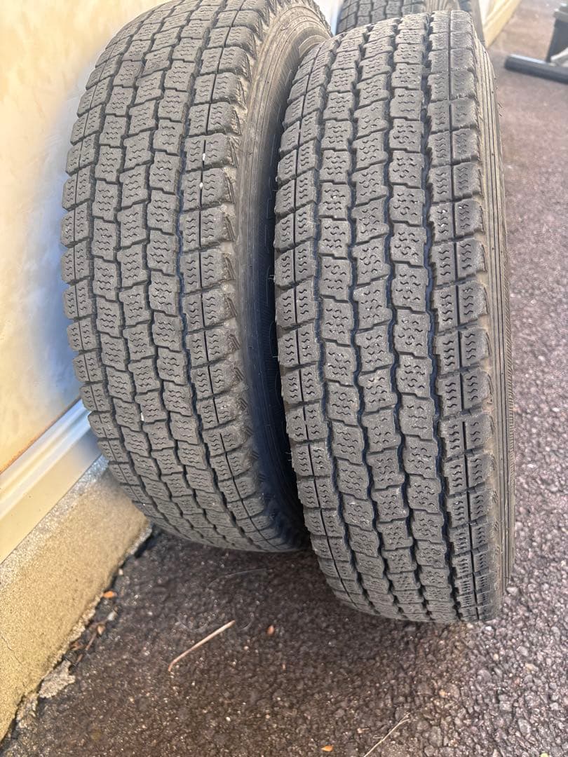 145/80r12、2本のみ／必ず 4本セットで販売（出品2と合わせて）23年