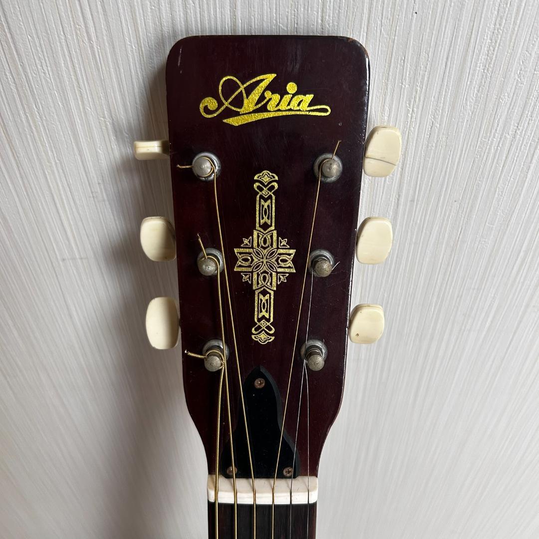 ジャパンヴィンテージ　Aria アコースティックギター ハードケース付き