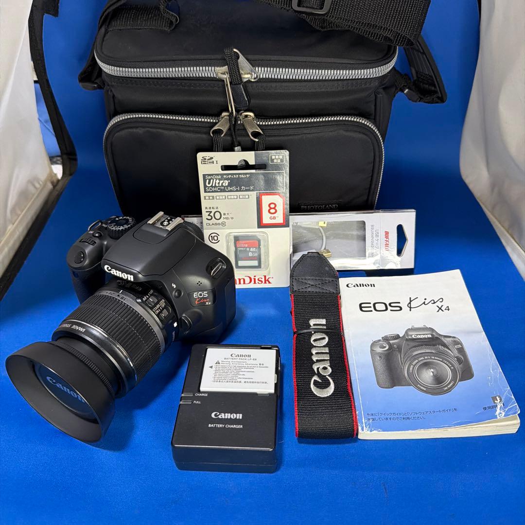 Canon EOS kiss X4一眼レフデジタルカメラ　18-55ｍｍレンズ付