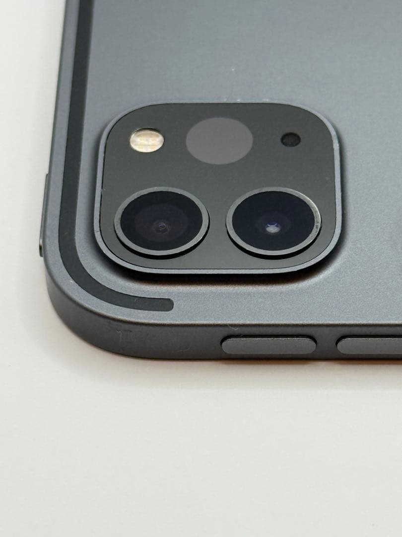 Apple iPad PRO第二世代128GBグレー