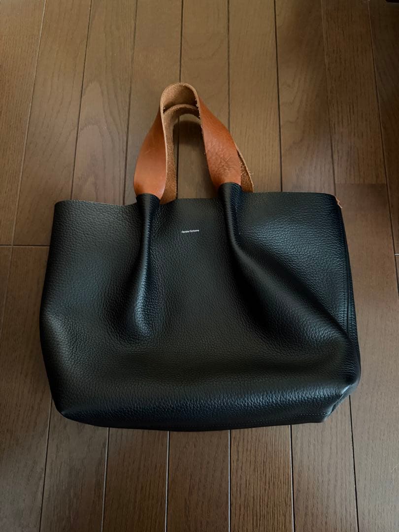 エンダースキーマ　ピアノバッグ ミディアム