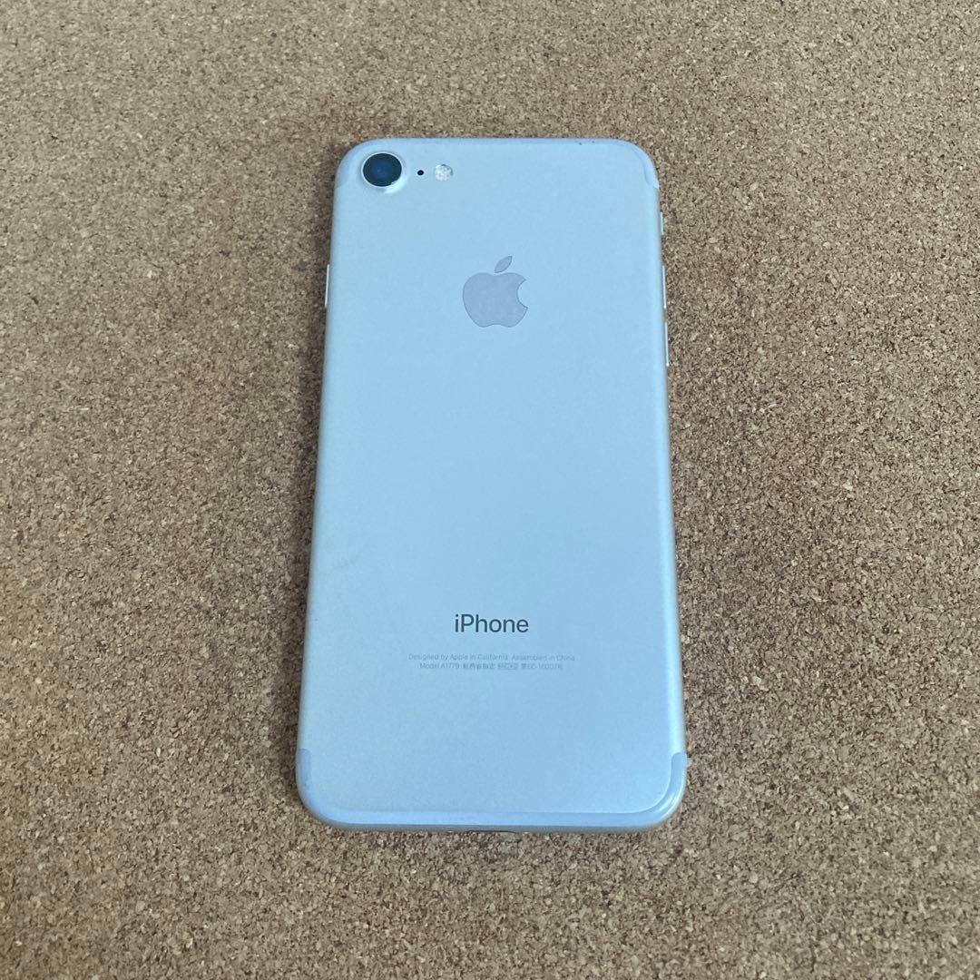 787【早い者勝ち】電池ほぼ新品☆iPhone7 32GB SIMフリー☆