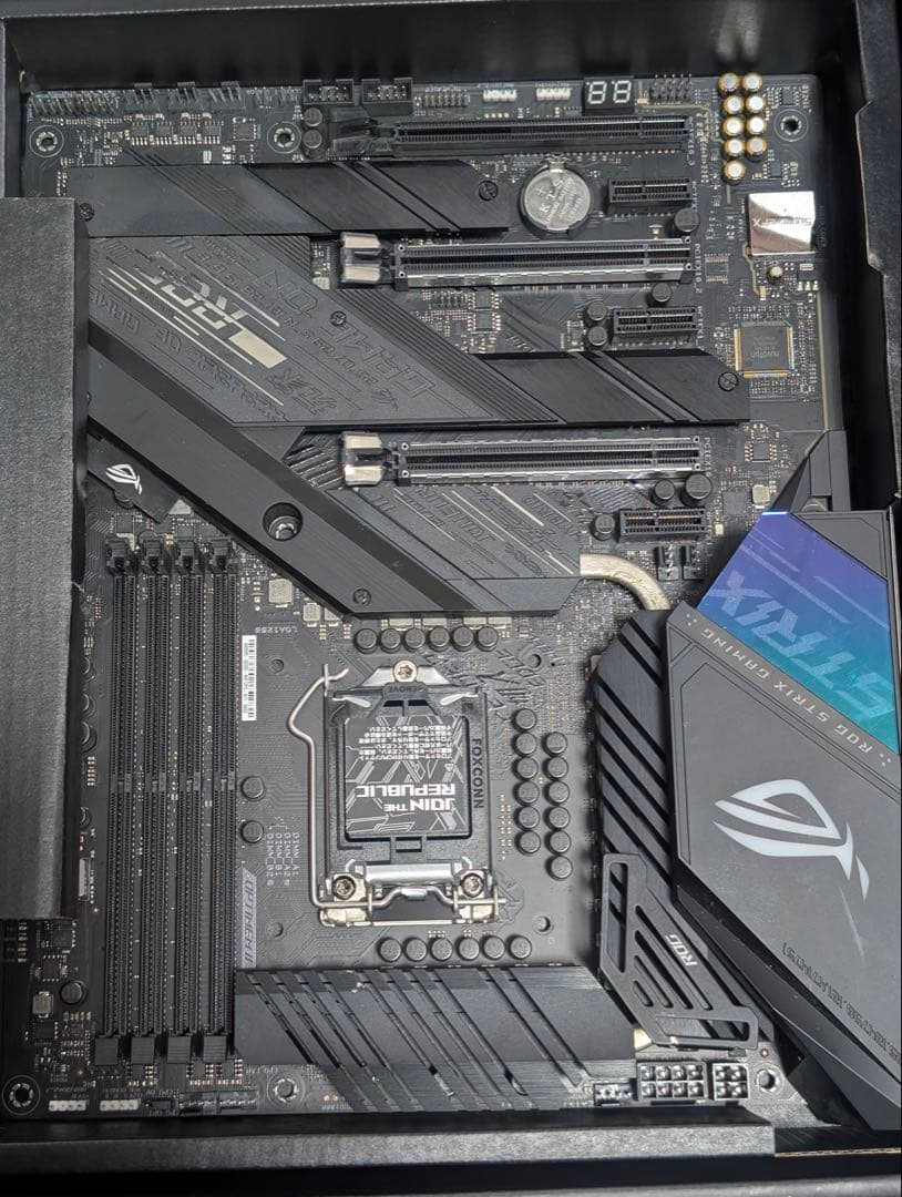 マザーボード ASUS ROG STRIX Z490-E GAMING