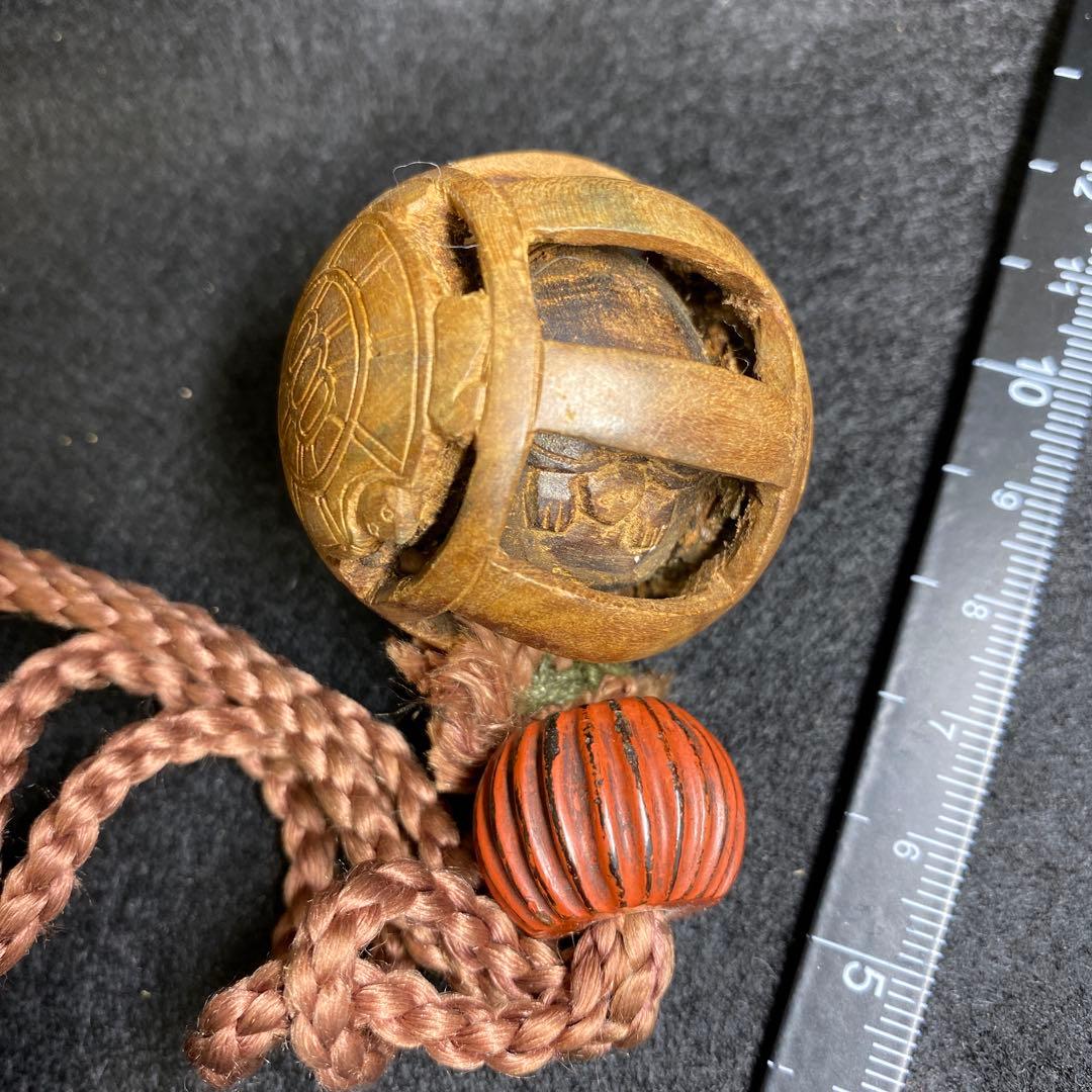 江戸時代　鮫皮蒔絵木彫根付印籠　木箱付　168g 東Y7-0306☆2Fトヒニ