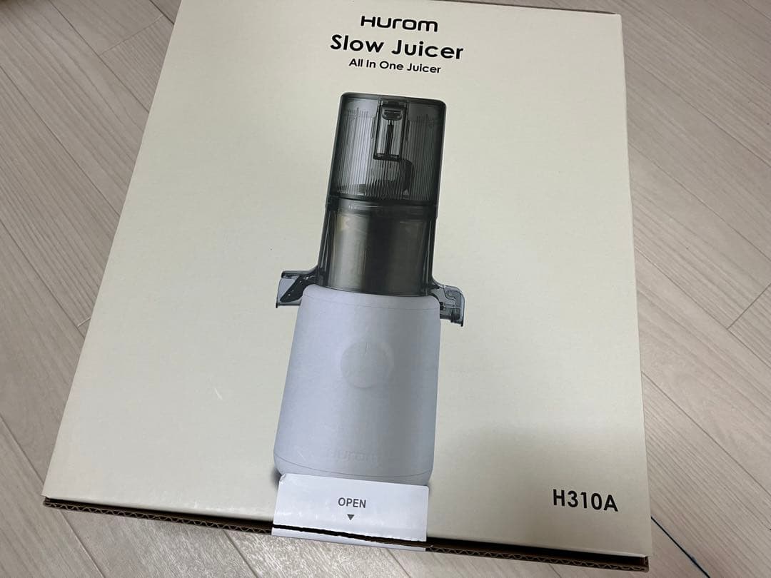 新品未使用品　ヒューロム　H310A 低速ジューサー　ホワイト