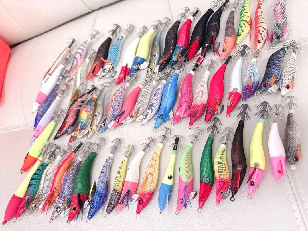 イカメタルスッテ大量！未使用品70%以上含 計53個ケース付き