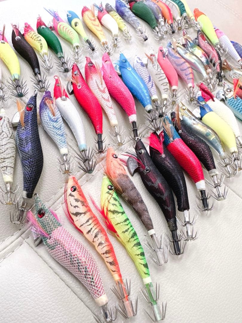 イカメタルスッテ大量！未使用品70%以上含 計53個ケース付き